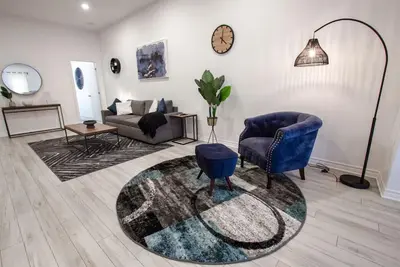 Image de Blue&Gold/Plateau/St-Laurent/SelfCheck-In/Ac/Tv