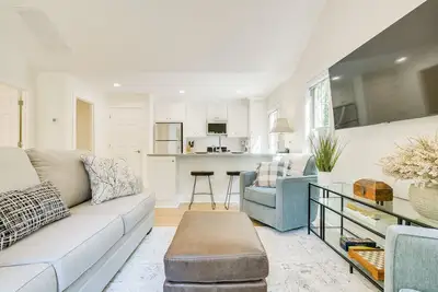 Image de Beautiful Raleigh Cottage Rental: 5 Mi to Downtown