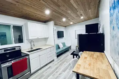 Image de Vacation Home Private to Rent 4 Guests, 1 Bath