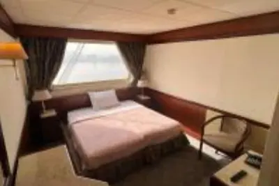 Image de Stunning river view from a spacious 3-Bedroom Apt.
