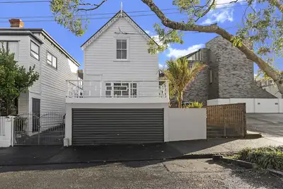 Image de Baywatch Palm Beach Waiheke Island