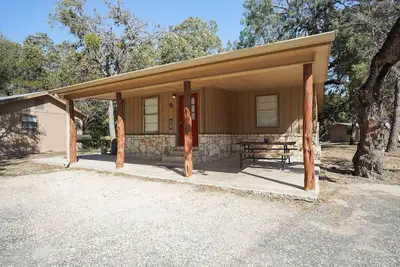 Image de Frio Country #5 - Within walking distance to the Frio River!