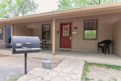 Image de Frio Country Resort - Within walking distance to the Frio River!