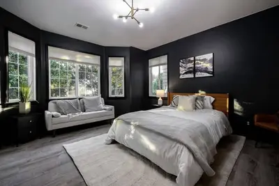 Image de Sleeps 10, 5 bedrooms and 5 bathrooms in Sunny San Francisco. Close to Bart