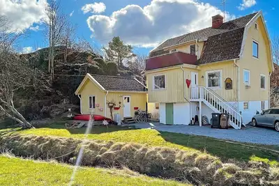 Image de Maison de vacances pour 8 a KLĂ–VEDAL-By Traum