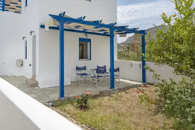 Image de Studio 'Studios Ninemia Serifos 3' avec vue sur la mer, Wi-Fi et climatisation