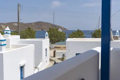 Image de Studio 'Studios Ninemia Serifos 4' avec vue sur la mer, Wi-Fi et climatisation