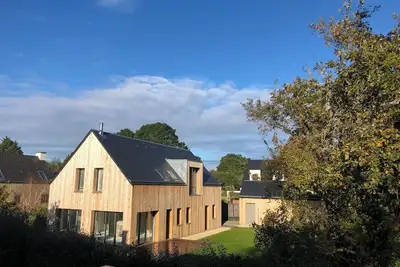 Image de A 200m du golfe, maison d'architecte dans un cadre bucolique!