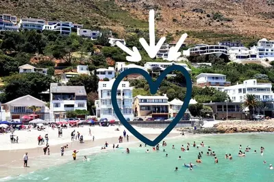 Image de 'Bikini Beach Holiday Home' - 4 Bedroom Beachfront Accommodation with Ocean View