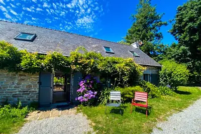 Image de -PÉTREL- Maison De Campagne Avec Grand Jardin