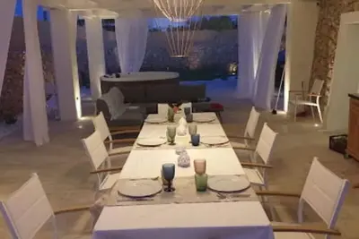 Image de Maison de vacances privée avec climatisation, Wifi, bain à remous, Tv, patio, près de Gallipoli