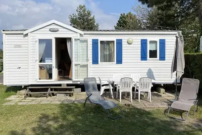 Image de Mobil-home à Fouras : Proche Plage, 2 Chambres, Tv, Plancha, Parking, Idéal Famille