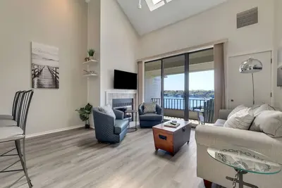 Image de #359 Scenic 2br with Vaulted Ceilings| Pool, Hot Tub, Sauna