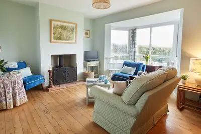 Image de No 2, Sparham Hall  - sleeps 5 guests  in 3 bedrooms