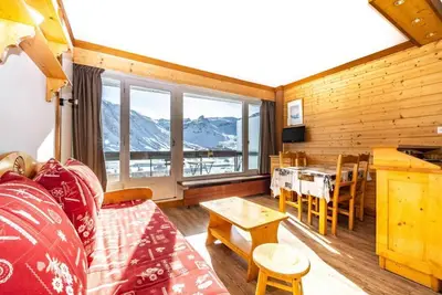 Image de À 10m des pistes de ski, 4ème étage, balcon, télévision, casier à ski, 28m², Tignes