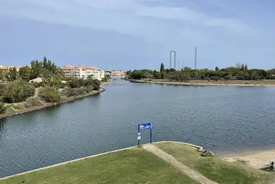 Image de 2 pièces, plage Richelieu, piscine, parking