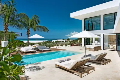 Image de Beachwood Villa - 4 Br Ocean View