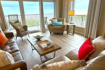 Image de Surfside 301 - Premium 3 Bedroom 2 Bath Oceanfront Condo