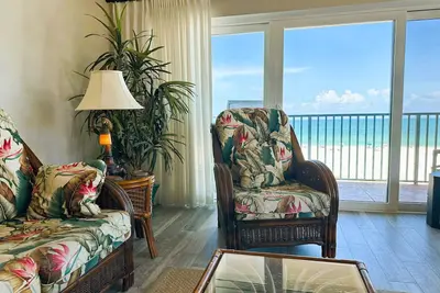 Image de Surfside 401 - Premium 3 Bedroom 2 Bath Oceanfront Condo
