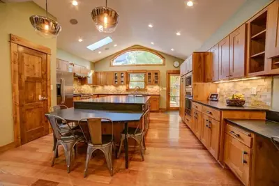 Image de Du/WashPark Home-6 Bed+Gym, Office & Outdoor Space