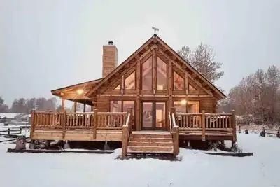 Image de Brand New Log Home in Chester Ca, Meadow View