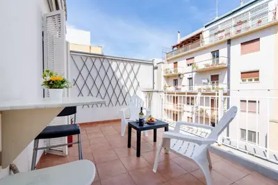 Image de Dante Terrace Apt a stone's throw from the historic center