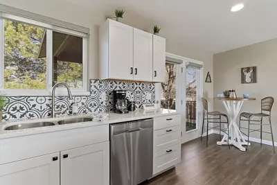 Image de *Layton 4 Bed Home, Minutes to Hill Afb, Lagoon, Ski Hills