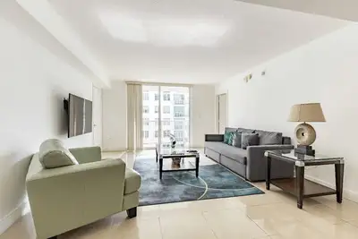 Image de Pool View 2Bedroom Lux Brickell