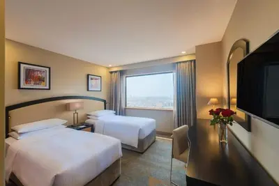 Image de 3 Bedroom Apartment Near Gold Souk Dubai