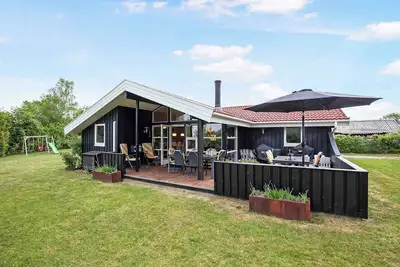 Image de Family summer house in quiet area