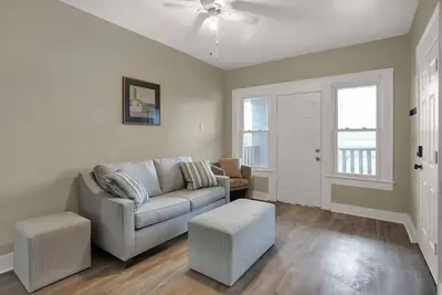 Image de Cozy 2 Bed - Downtown-West #7