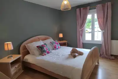 Image de Maison 6 personnes Ă la campagne avec piscine