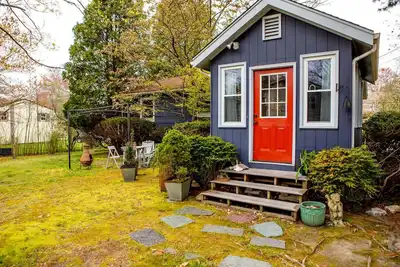 Image de Cute ranch located in Mettatuxet w/ central a/c