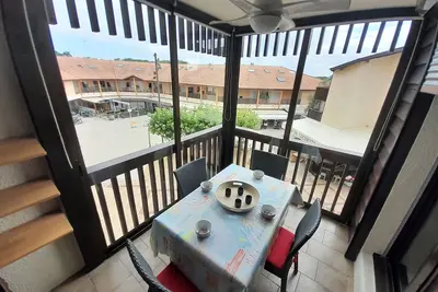 Image de Appartement T2 Tout Confort Centre-Ville Vieux-Boucau avec Parking Privatif et Proche des Plages