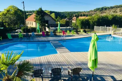 Image de Maison t3 48 m3 dans une colline de 4 hectares