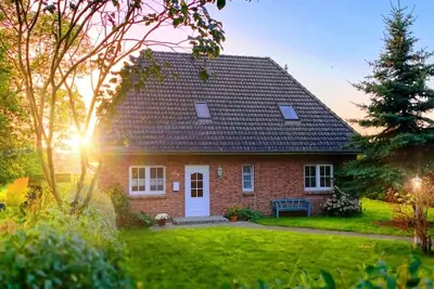 Image de Ferienhaus \"immerlicht\" mit 118 qm - Ruhige Lage & gr. Garten