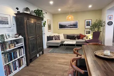 Image de Cozy and quiet, in the heart of St Henri