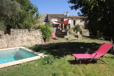 Image de St-Estève chapel from the 13th century charming family house