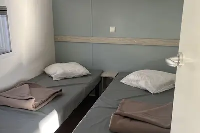 Image de Location Mobil home au camping le Petit Mousse à Vias Plage