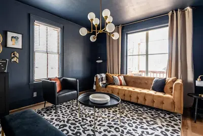 Image de The Burlington Getaway, close to Lakes, Skiing, and wedding venues