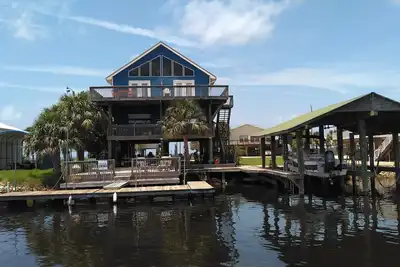 Image de New rental on the main canal