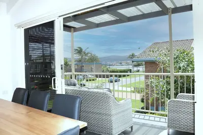 Image de Beach Haven - 3 bedroom Fishpen