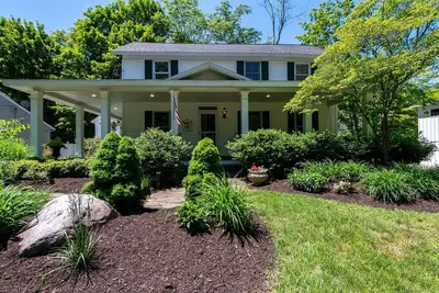 Image de Saugatuck Cottage Steps from Downtown!