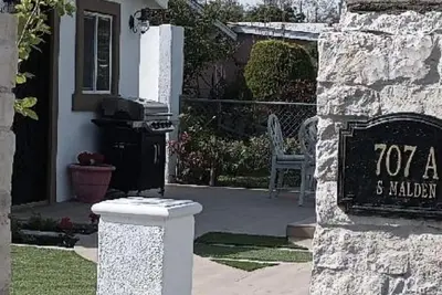 Image de New cozy one bedroom home