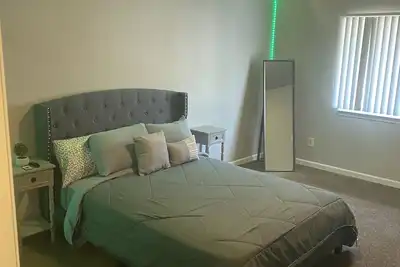 Image de Your Atlanta Townhome getaway 5 minutes from the world’s busiest airport