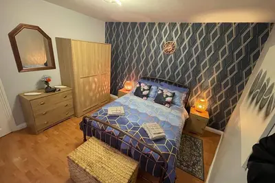 Image de Impeccable 4-Bed Home Away From Home in Swindon