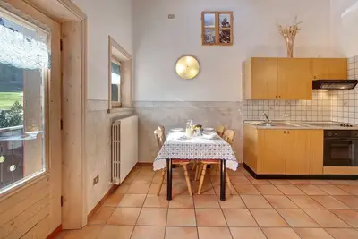 Image de Appartement 'Lorenza 2 Baite Giotto' avec vue sur les montagnes, jardin partagé et Wi-Fi