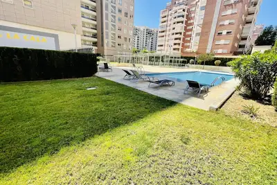 Image de A839 - Appartement spacieux avec garage, climatisation et piscine