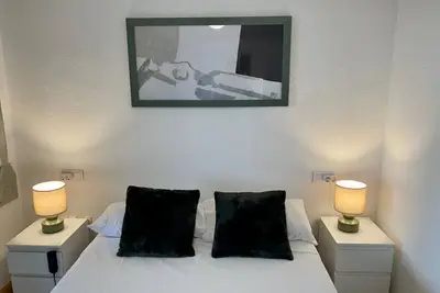 Image de Apartamento Nina, 1ª Línea de Playa, , 2 Dormit, Soleado, con Jardines, Piscina,