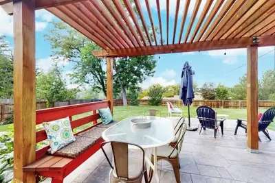 Image de Spacious Home with King Beds, Large Yard, & Family Space